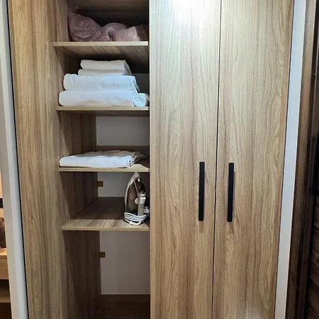 Daire Luxury Y After Renovation In With Parking *
