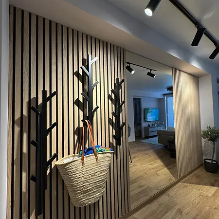 Luxury Y After Renovation In With Parking